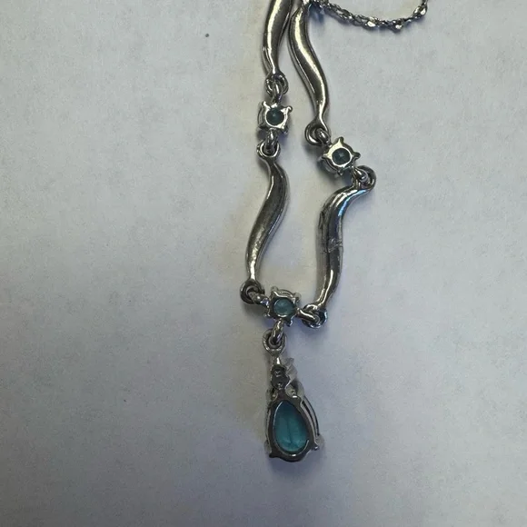 AVON Nina Ricci birthstone necklace - Picture 4 of 5